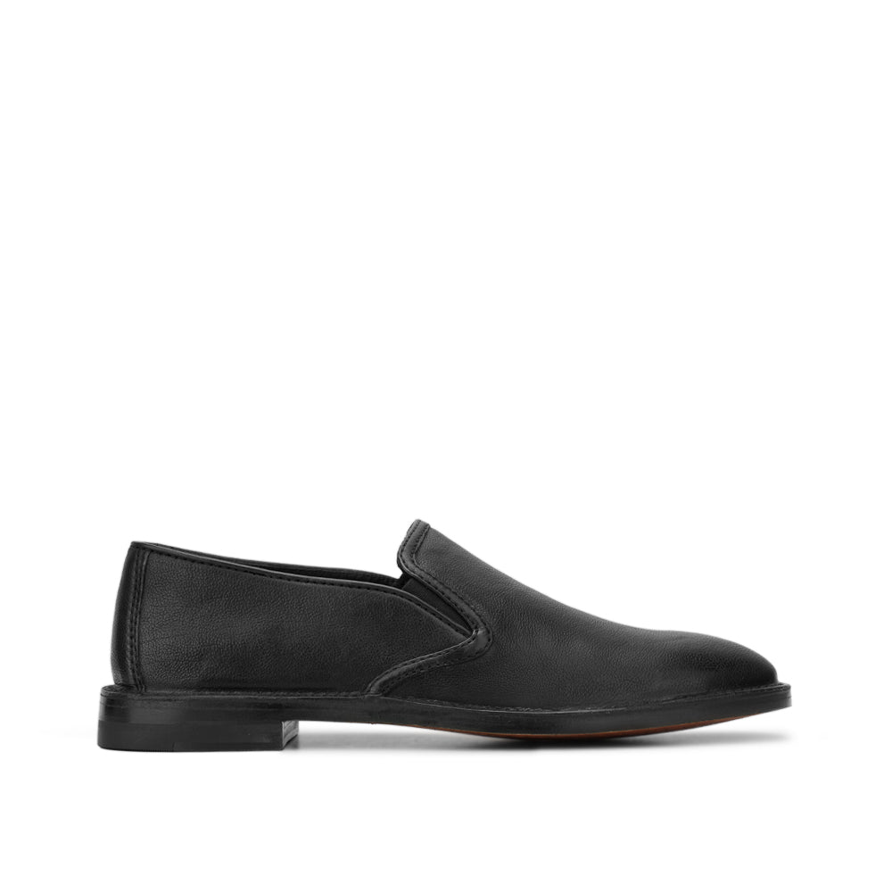 Nellie Slip On Women's Shoe
