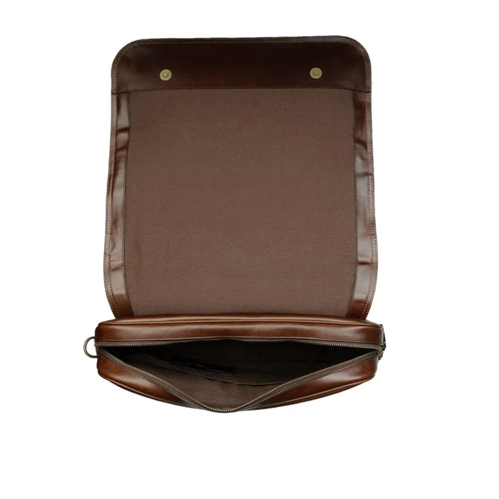 Turner Messenger Bag