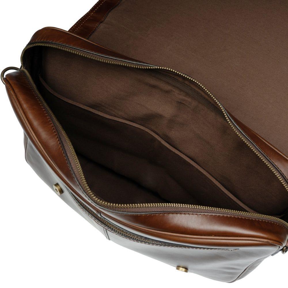 Turner Messenger Bag