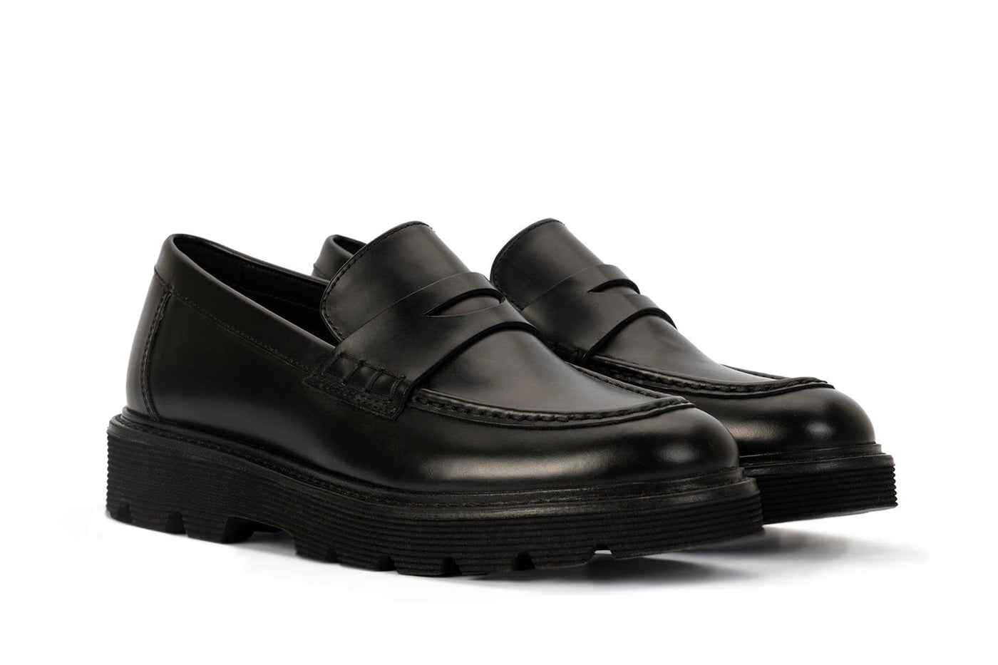 Jesse Women's Lug Sole Penny Loafer #color_black